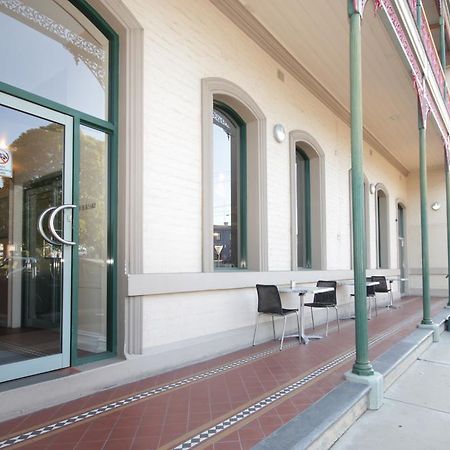 Mitchell River Tavern Bairnsdale Eksteriør billede